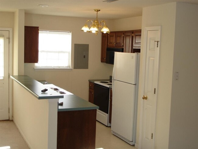 4518 Waterloo Dr in Columbia, MO - Building Photo - Building Photo