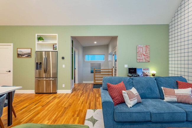 962 Riceville Rd in Asheville, NC - Building Photo - Building Photo