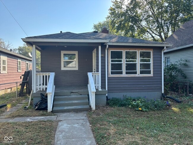 property at 723 N Somerset Ave