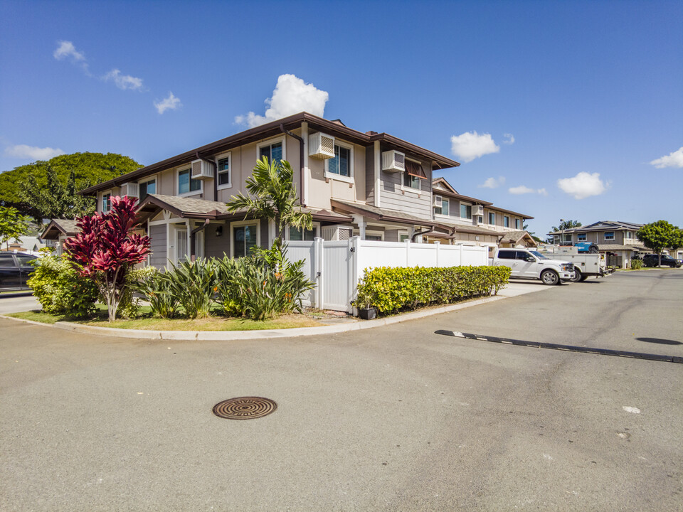 Nohona at Kapolei in Kapolei, HI - Building Photo