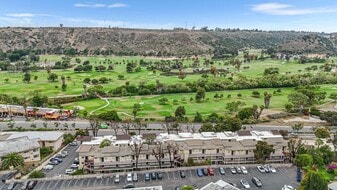6675 Mission Gorge Rd in San Diego, CA - Building Photo