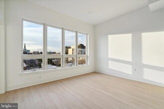 1643 N 2nd St in Philadelphia, PA - Foto de edificio - Building Photo