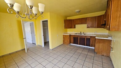 348 Clyde St in Bakersfield, CA - Building Photo - Building Photo