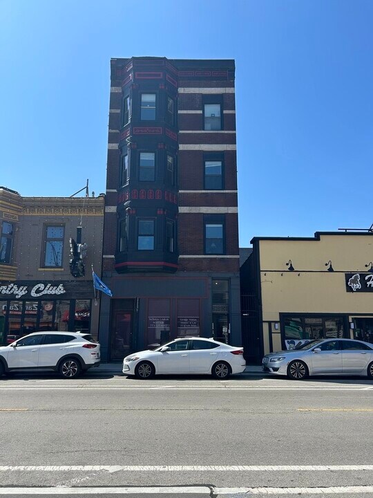 3464 N Clark St in Chicago, IL - Building Photo