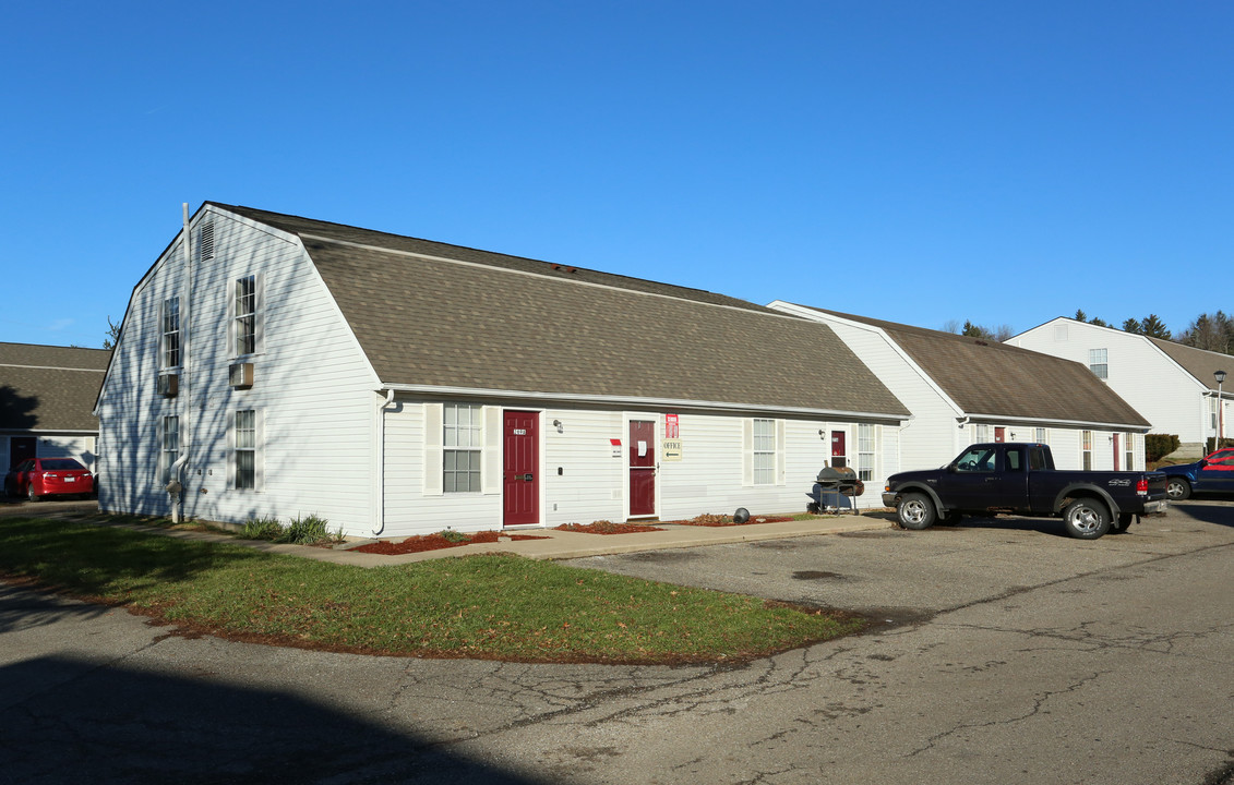 QC Apartments in Newark, OH - Building Photo