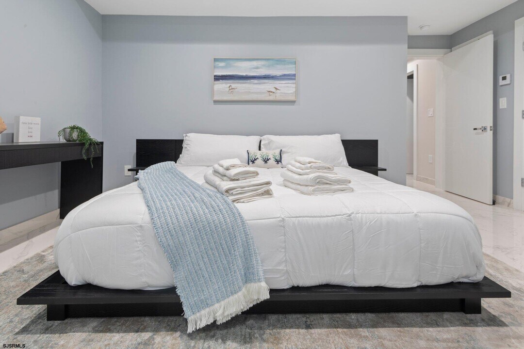 5311 Atlantic Ave in Ventnor City, NJ - Building Photo