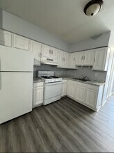 62 Atlantic St, Unit 2 in Jersey City, NJ - Foto de edificio - Building Photo