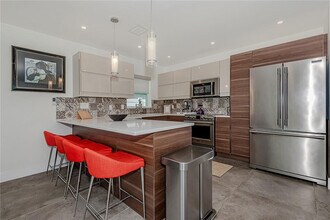 3321 NE 18th St in Fort Lauderdale, FL - Building Photo - Building Photo