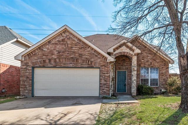 817 Kentucky Derby Ln in Fort Worth, TX - Building Photo - Building Photo