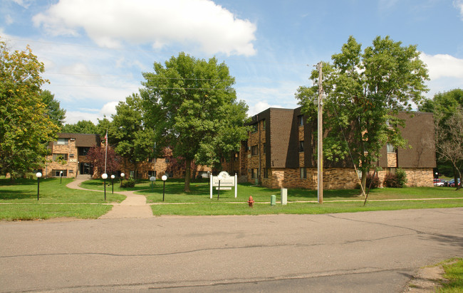 Braham Meadows Apartments