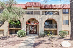 6332 N Barcelona Ln in Tucson, AZ - Building Photo