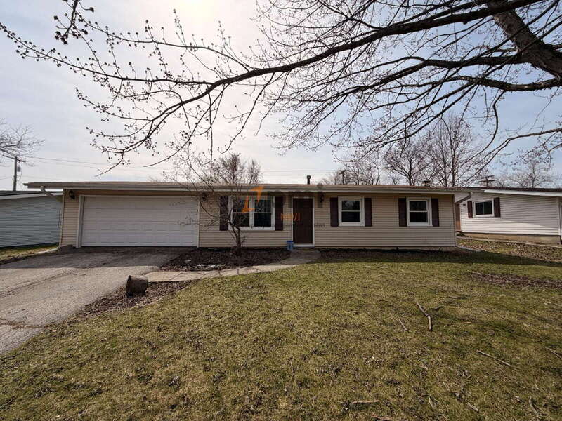 424a Sequoia Dr in Valparaiso, IN - Building Photo