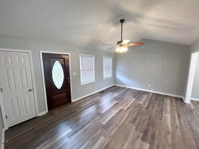 13 Chaney Way in Bowling Green, KY - Building Photo - Building Photo