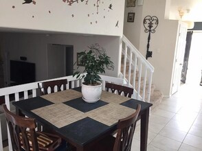 20555 Mitchell Pl in Denver, CO - Foto de edificio - Building Photo