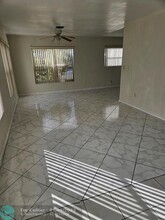 670 SW 28th Terrace in Fort Lauderdale, FL - Building Photo - Building Photo