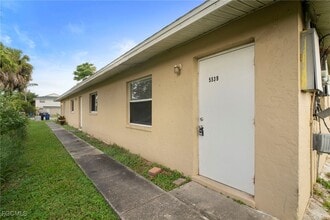 5539 Tenth Ave in Ft. Myers, FL - Foto de edificio - Building Photo