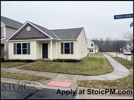 2193 Rustic Ledge Dr in Columbus, OH - Building Photo