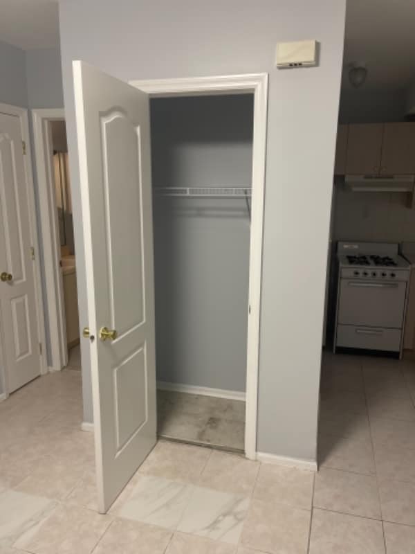 910 Rockland Ave in Staten Island, NY - Foto de edificio - Building Photo