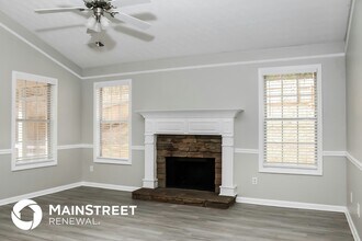 180 Autumn Way in Covington, GA - Building Photo - Building Photo