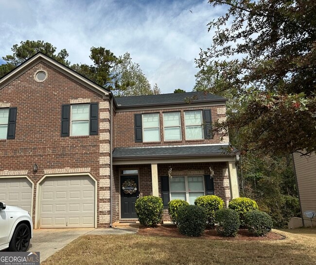 376 Pernell Dr in Hampton, GA - Building Photo - Building Photo