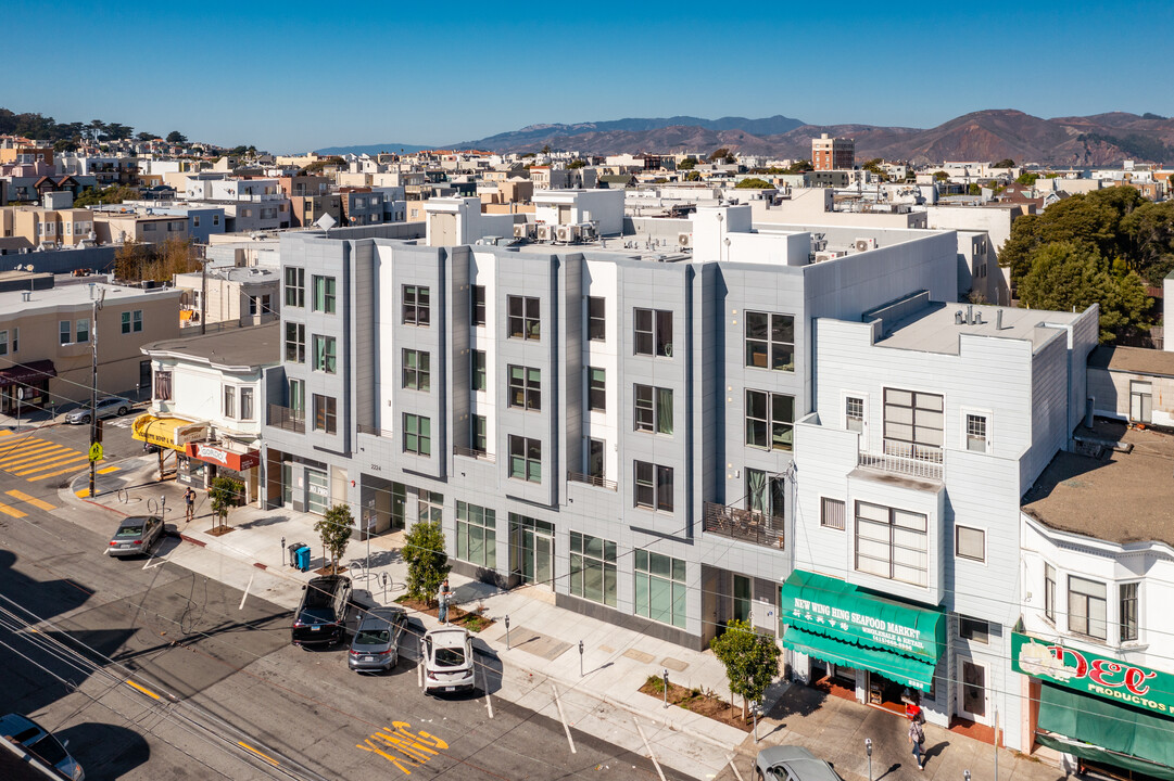 Clement Condominiums in San Francisco, CA - Building Photo