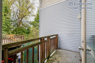 4750 21st Ave NE in Seattle, WA - Building Photo - Building Photo