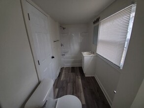 206 Wright Ave in Neenah, WI - Building Photo - Building Photo