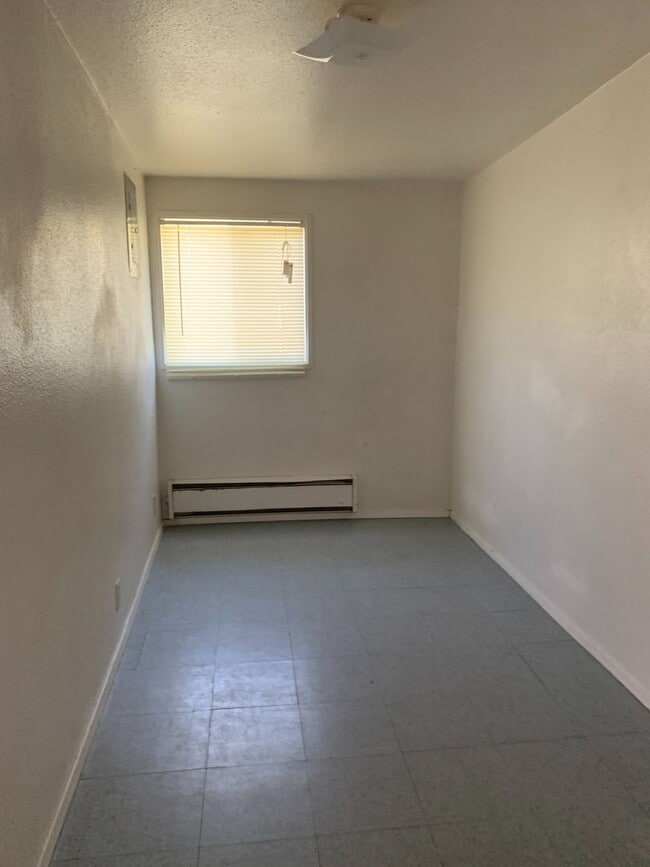 property at 2334 Oak Ave