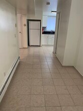 749 S Broad St, Unit Ground in Elizabeth, NJ - Building Photo - Building Photo