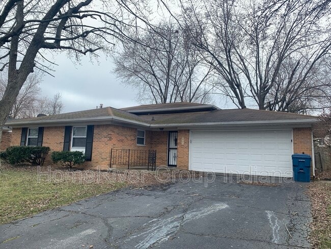 2724 Constellation Dr in Indianapolis, IN - Building Photo - Building Photo