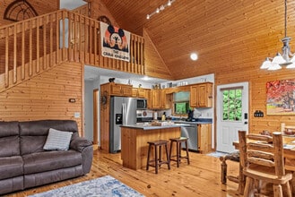 4050 Henson Rd in Blairsville, GA - Building Photo - Building Photo