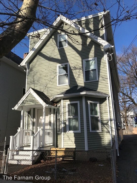 62 Mechanic St in New Haven, CT - Foto de edificio