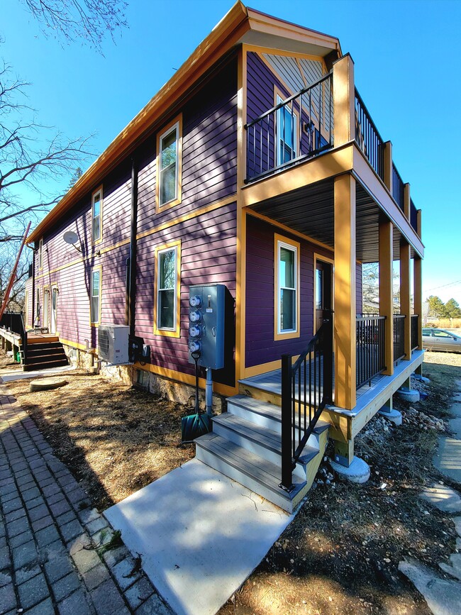 6735 Henry Rd, Unit Apt. 3