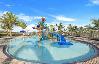 10849 Timber Creek Dr in Ft. Myers, FL - Building Photo - Building Photo