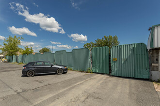 1560 Soucy in Longueuil, QC - Building Photo - Building Photo