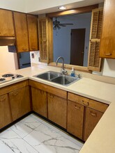 1723 Parkway Dr in Bettendorf, IA - Foto de edificio - Building Photo