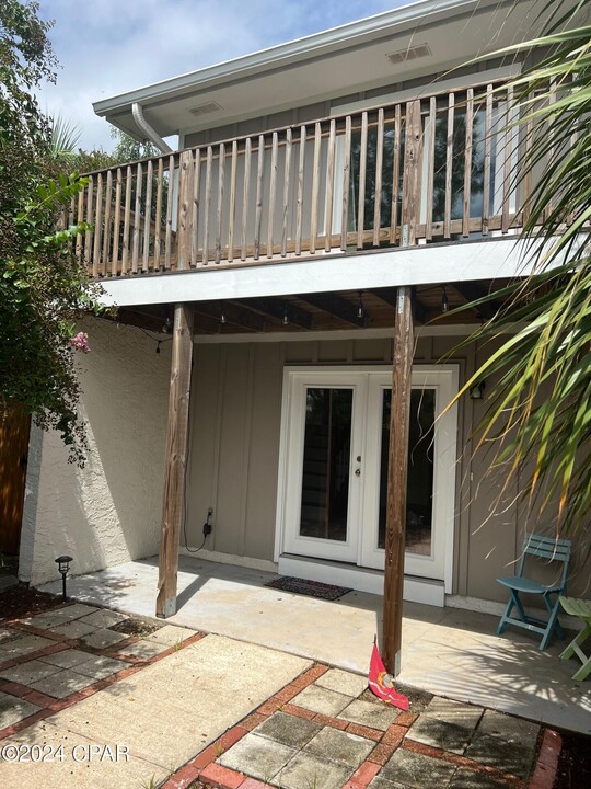 612 Laurel St in Panama City Beach, FL - Building Photo