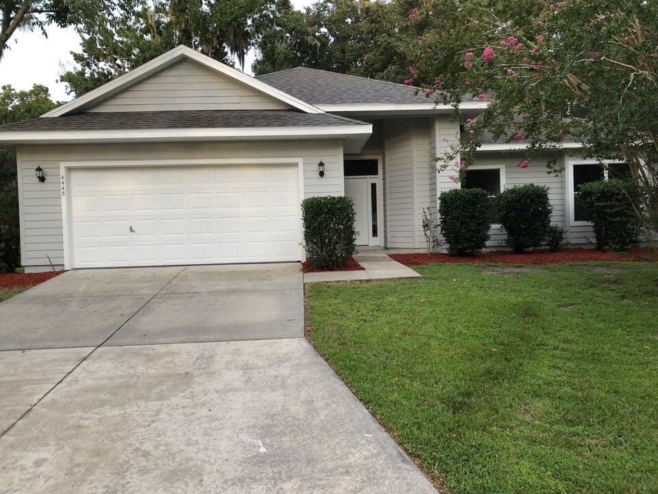 4445 NW 34th Terrace in Gainesville, FL - Building Photo