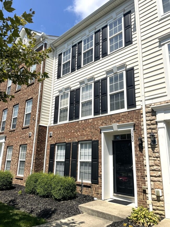 property at 5580 Crystal Falls St