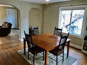 1011 16th Ave SE in Minneapolis, MN - Building Photo - Building Photo