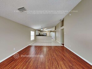 1325 River City St in St. Augustine, FL - Foto de edificio - Building Photo