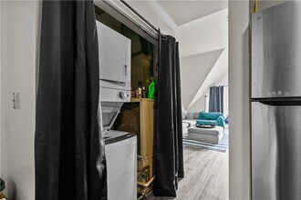 580 Thames St in Newport, RI - Foto de edificio - Building Photo