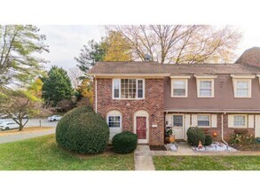 3101 Link Rd in Lynchburg, VA - Building Photo - Building Photo