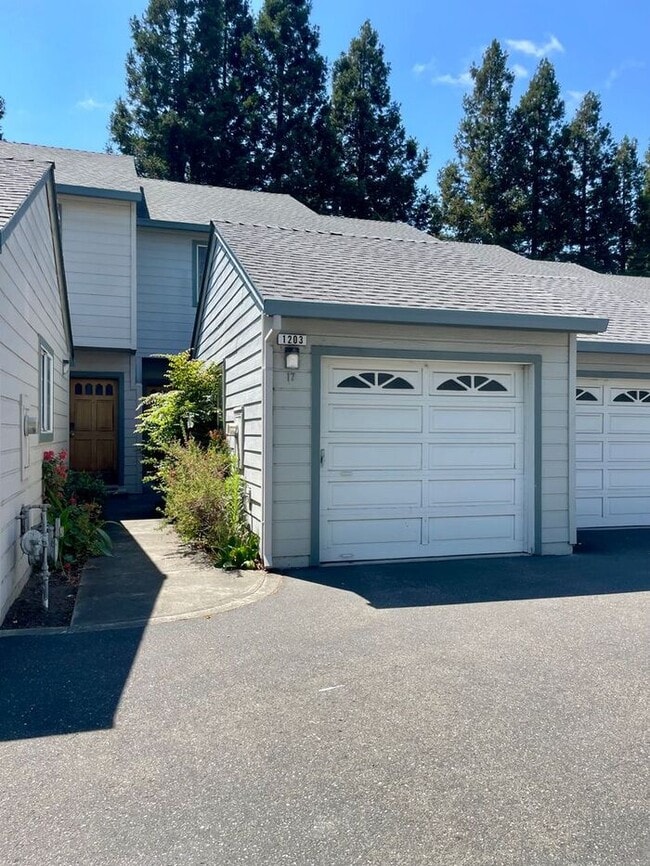 property at 1203 Eardley Ave