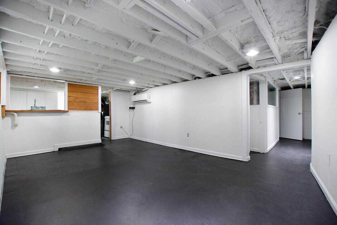 1713 E Main St, Unit Basement Apartment in Chattanooga, TN - Building Photo
