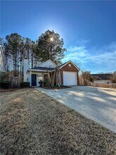 2661 Laurel Ln NW in Kennesaw, GA - Building Photo - Building Photo
