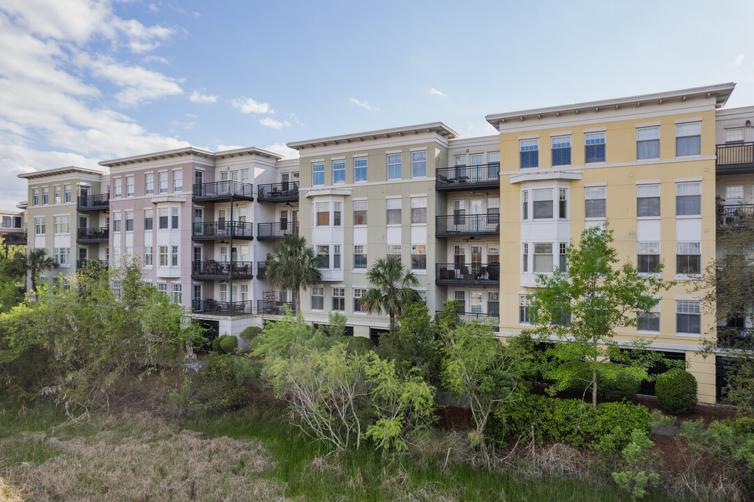 The Albemarle in Charleston, SC - Building Photo