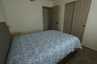 6501 Dungan St NE in Albuquerque, NM - Building Photo - Building Photo