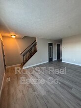 6972-6996-6996 Joseph Dr in Enon, OH - Building Photo - Building Photo