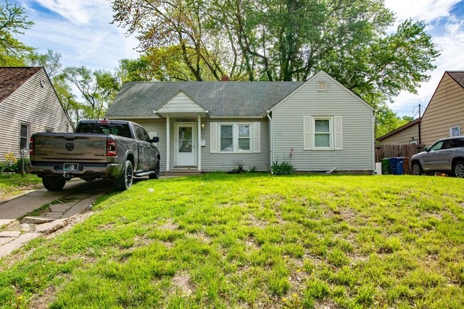 property at 2503 Franklin St